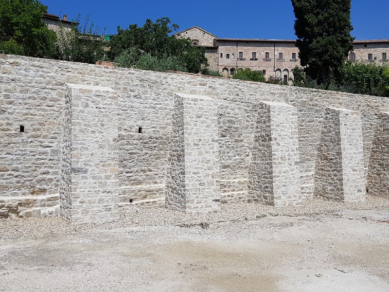 MURA URBICHE